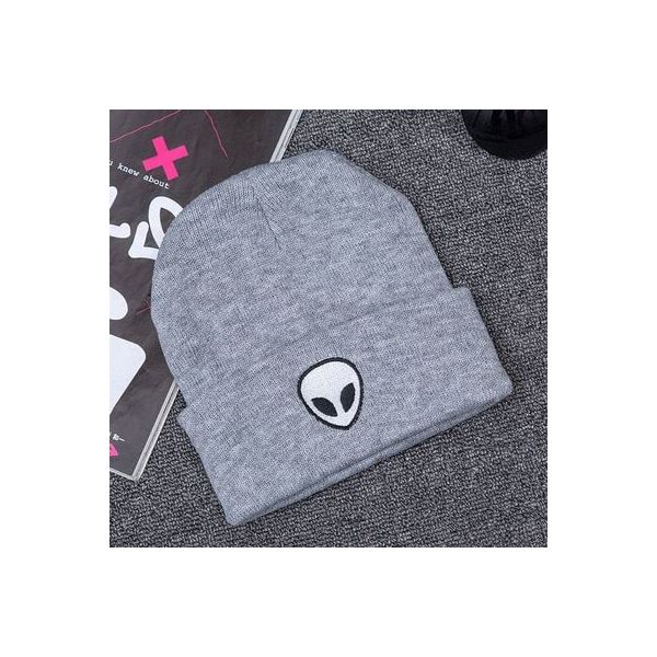 Gorro Invierno Bordado Alien