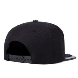 Gorra Negra con visera de... 2